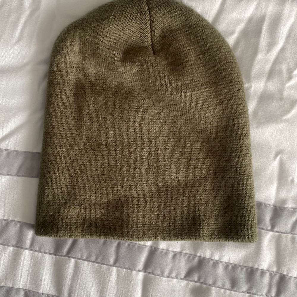 5/$20❤️Olive green beanie